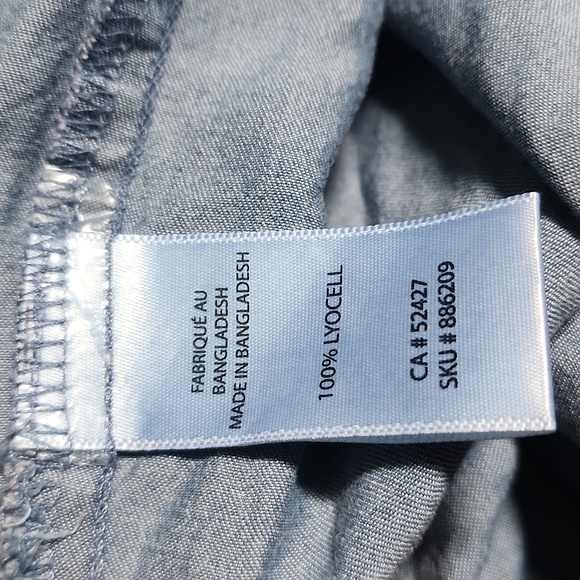 My Style Zipper V Neck Top - Picture 5 of 5